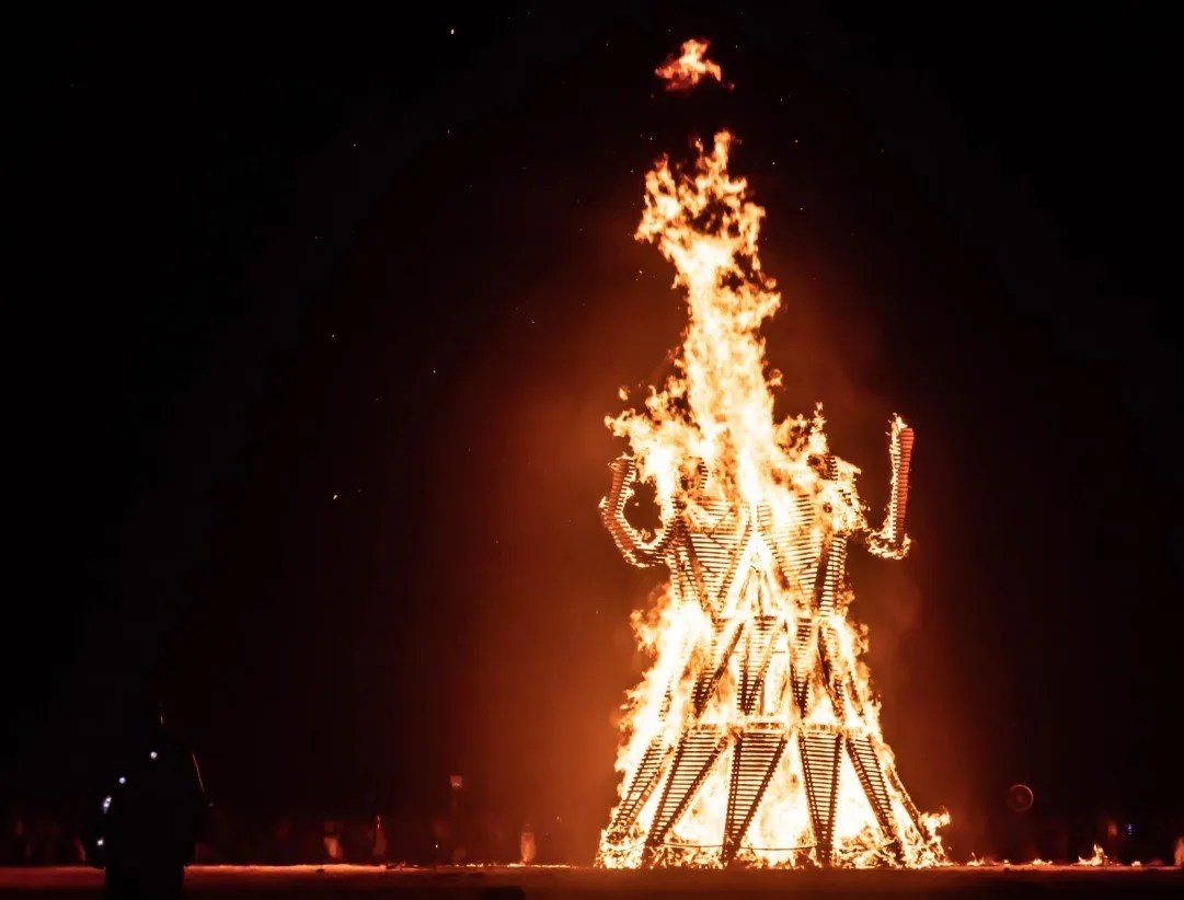 Afrikaburn by night