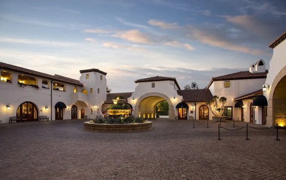 Bacara courtyard