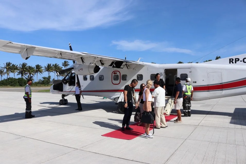 Landing at Amanpulo