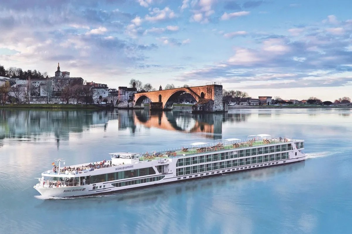 luxury cruise