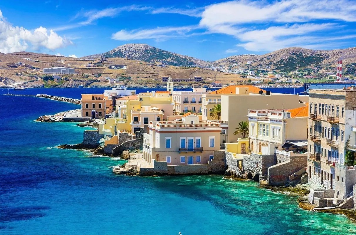 4 Reasons To Choose Greece For Your Next Family Holidays
